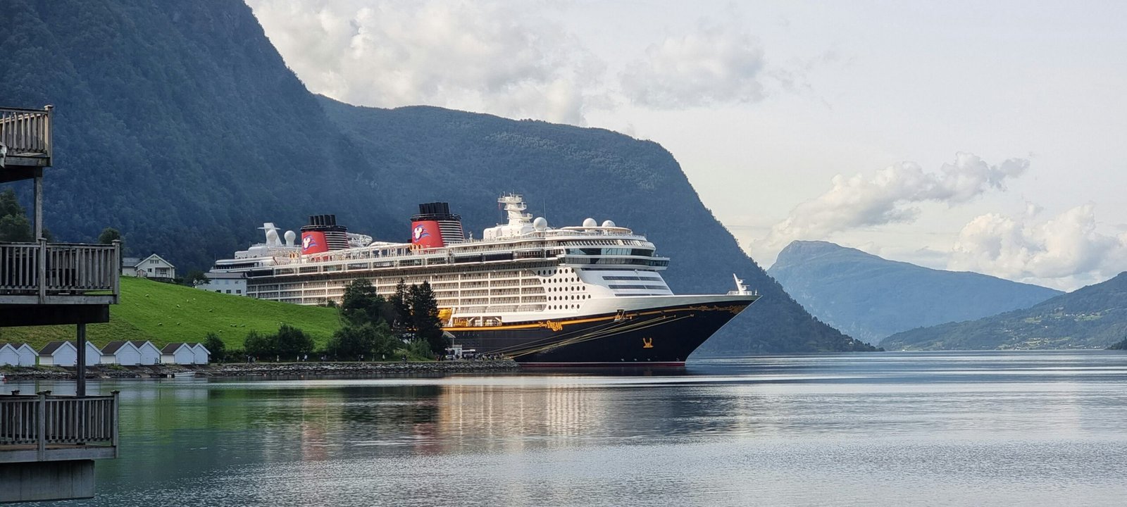 best cruise lines for families